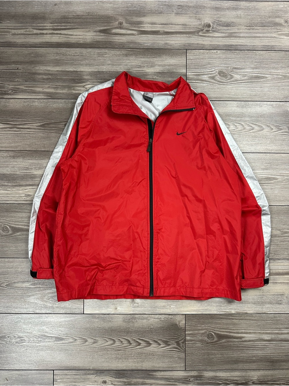 Y2K Nike Red & Silver Windbreaker Packable Jacket